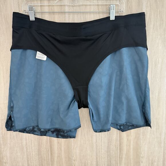 On Cloud Trail Shorts Womens XL Storm Teal Green Black Lined 4.5” Inseam Running - Picture 12 of 14